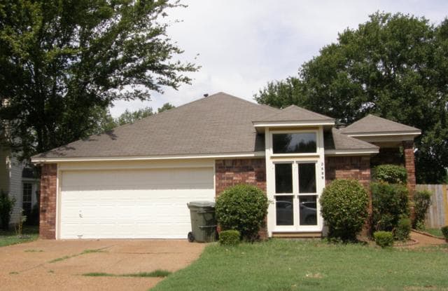 2689 Bay Pointe Cir N - 2689 Bay Pointe Circle North, Memphis, TN 38128