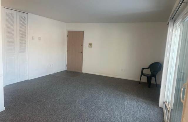 1836 Colonial Village Way