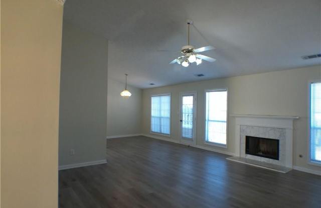 3277 Crossfield Lane