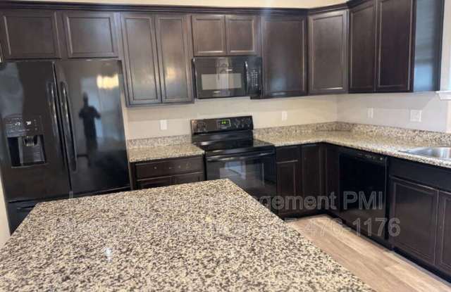 201 Saint Caillin St