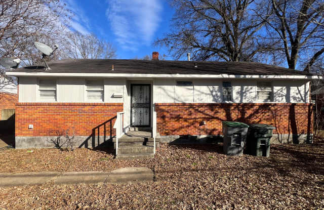 1106 Stratford Road