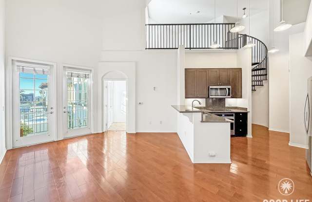 Stylish 1 bedroom Condo in the Heart of North Park – 1BR/1BA with Parking and bonus loft space!