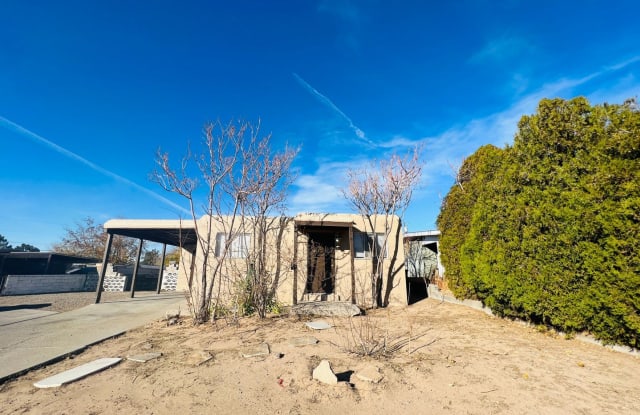 2309 E. Idaho Ave. - 2309 East Idaho Avenue, Las Cruces, NM 88001