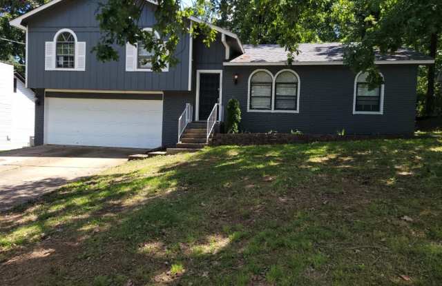 Photo of 3/2 in Pleasant Forest