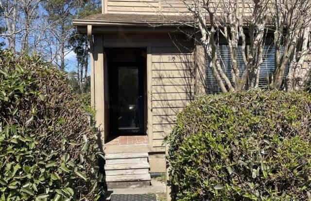 215 Saint Luke Court