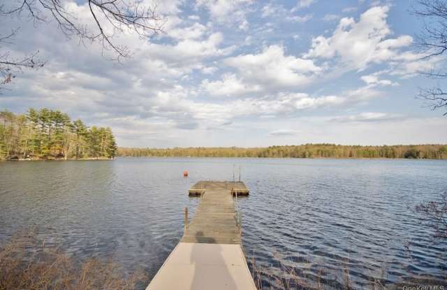 136 Browning Boulevard