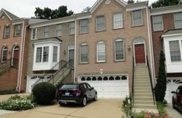 Photo of 106 SHEPHERDSON Lane NE