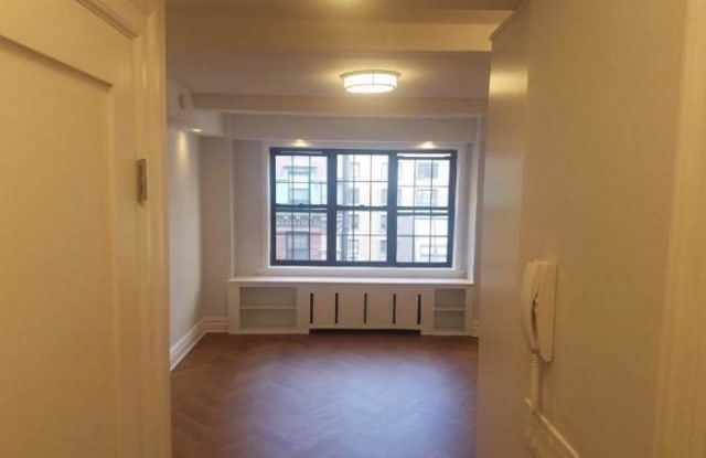 134 West 58th Street New York City NY apartments for rent