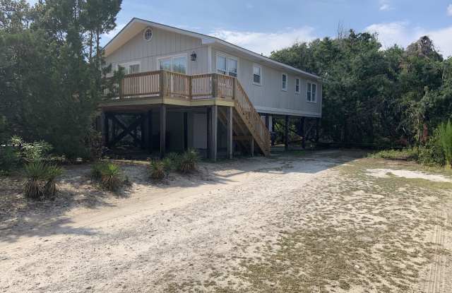 11004 Parker Street - 11004 Parker Street, Emerald Isle, NC 28594