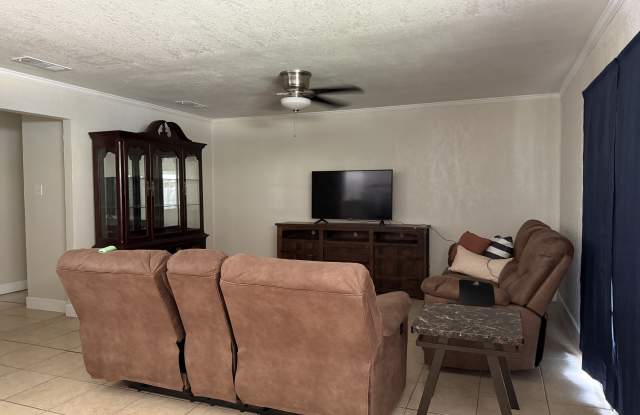 1906 North 60th Street