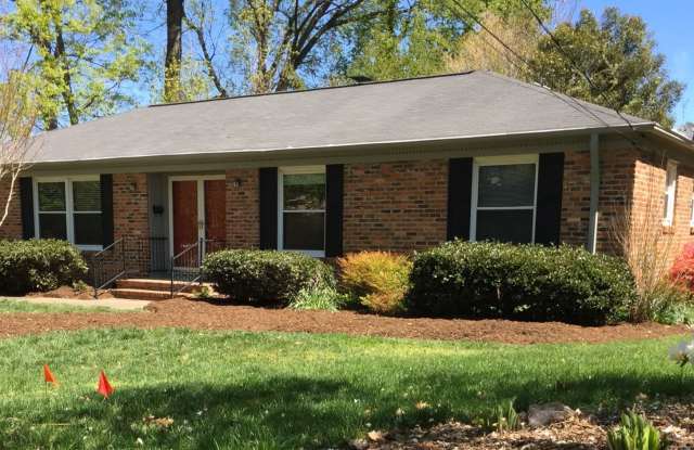 Nice home on Cul-De-Sac in Greensboro NC