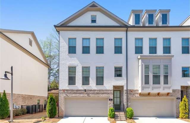 Photo of 413 Bishop Lane