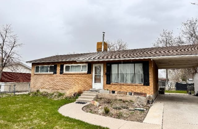 1001 E Sego Lily Dr - 1001 East Sego Lily Drive, White City, UT 84094