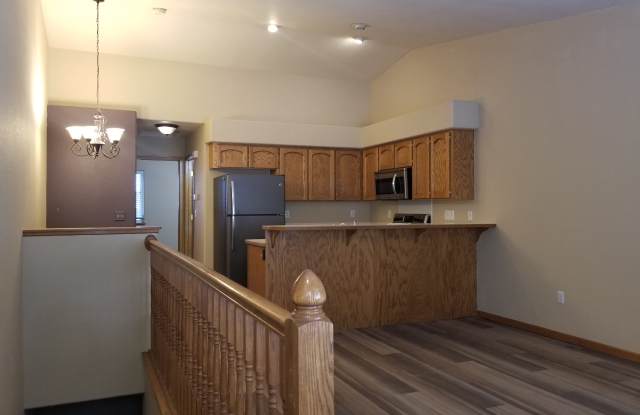 2511 49th Ave Unit 3