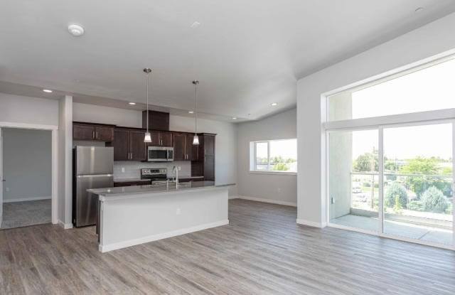 338 South Edgewood Lane Unit E11