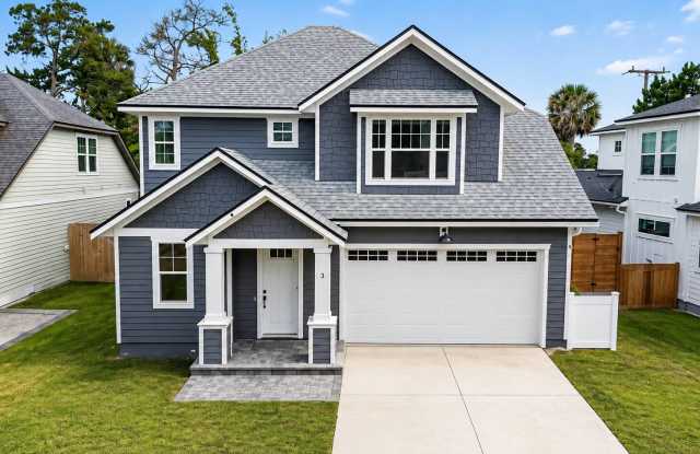 3 Solano Avenue