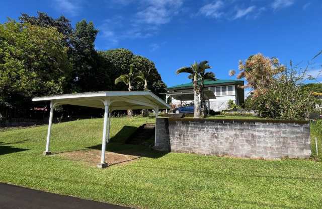 PRICE REDUCTION!!! Historic Home In Pepeekeo