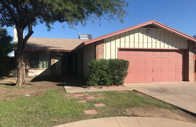 4914 W Puget Ave - 4914 West Puget Avenue, Glendale, AZ 85302