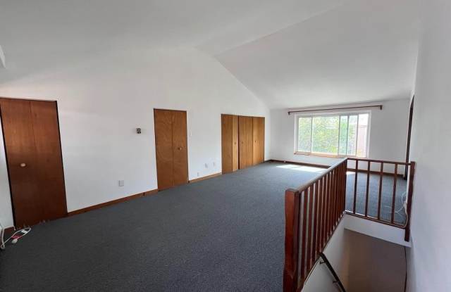 Photo of 1124 GREEN Street