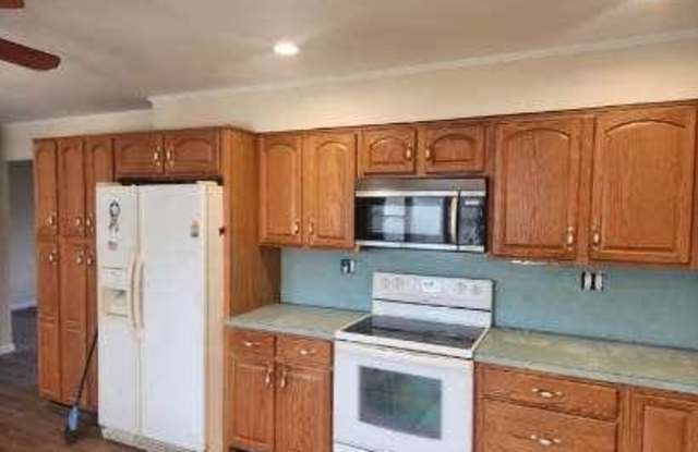 Photo of 24 Poplar Pl