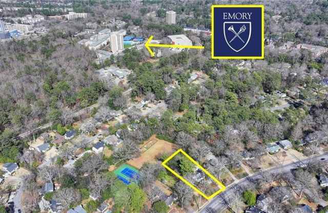 1926 N Decatur Road NE