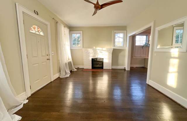 7133 SYCAMORE Avenue