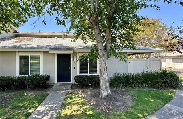 2526 S Laurelwood - 2526 South Laurelwood, Santa Ana, CA 92704