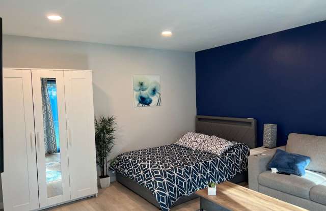 FURNISHED SAN CARLOS STUDIO-AVAILABLE NOW!!!