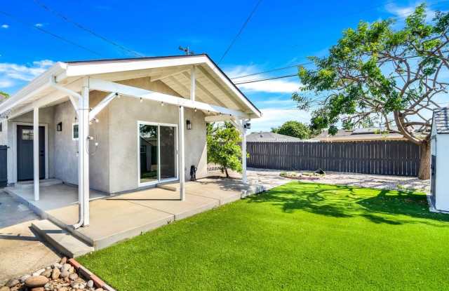 2-Bedroom/2-Bath. New Build-MUST SEE!!!