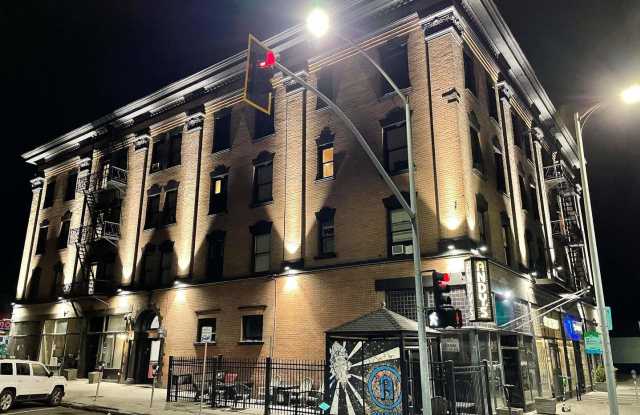 Grand Coulee Building