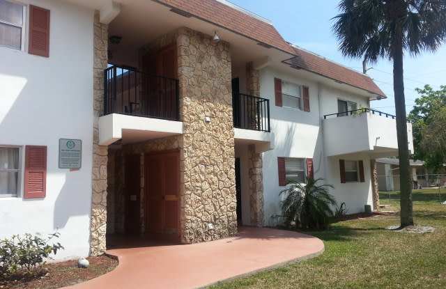 Great  2 Bedroom Udpated Unit!