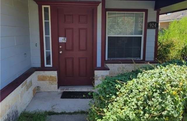 924 Windmeadows Drive