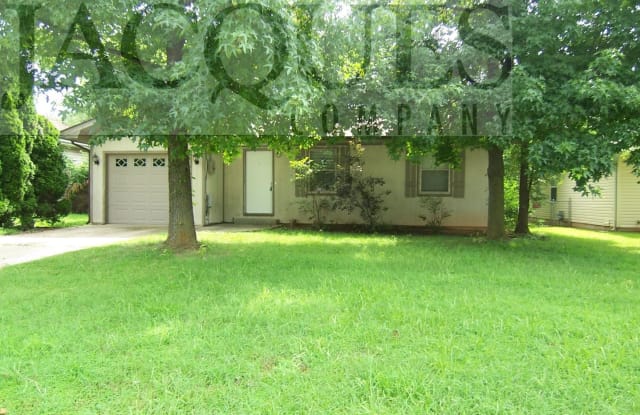 1054 S Colgate - 1054 Colgate Street, Springfield, MO 65802