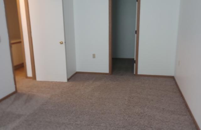 Photo of 1801 Raleigh Ave