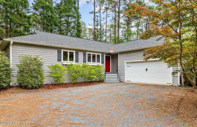 155 Lake Hills Road