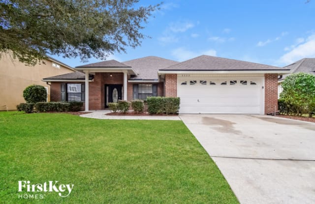 3333 Horseshoe Trail Drive - 3333 Horseshoe Trail Drive, Oakleaf Plantation, FL 32065