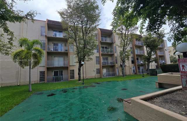 Photo of 4715 Northwest 7th Street