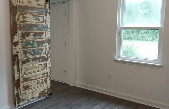 2903 Elmore Road Southwest - B