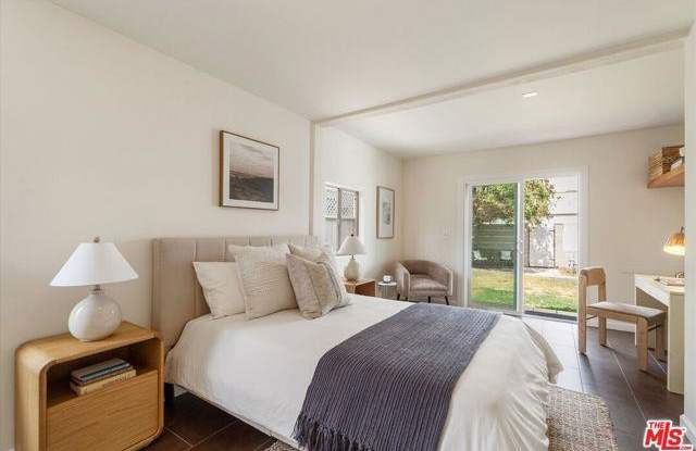 3004 Thatcher Avenue