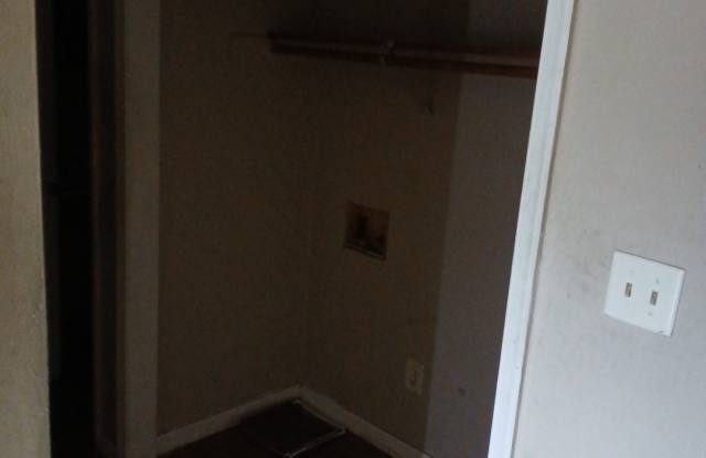 5782 Aftonshire Drive 1 - 1