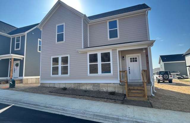 Charming 3BR/3BA Single-Family Home