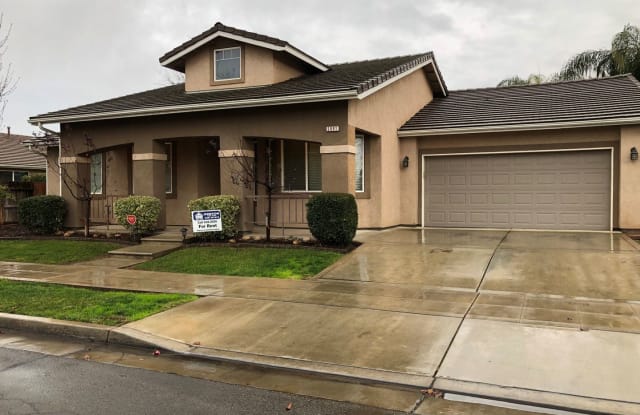 2091 E. Washington Street - 2091 E Washington Ave, Reedley, CA 93654