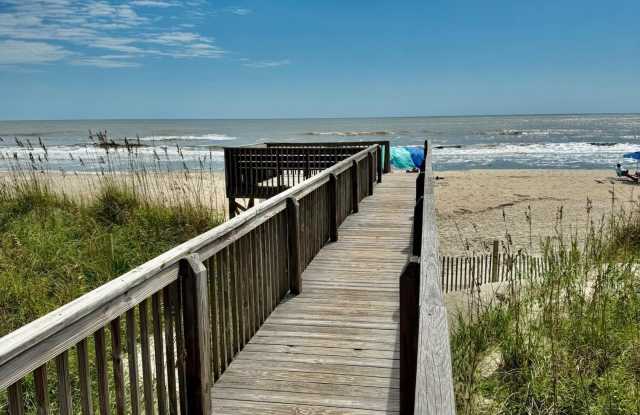 Photo of 31 Ocean Isle W Boulevard unit: # 3-2