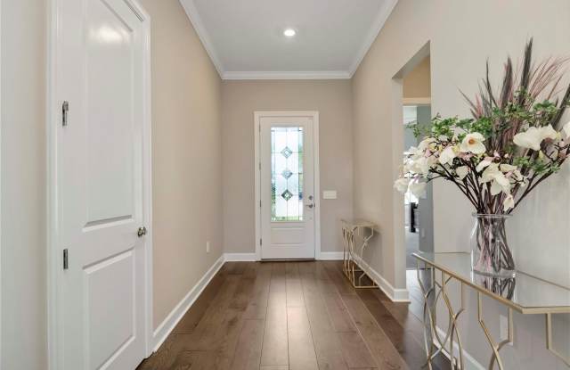 18009 NORTHWOOD PLACE