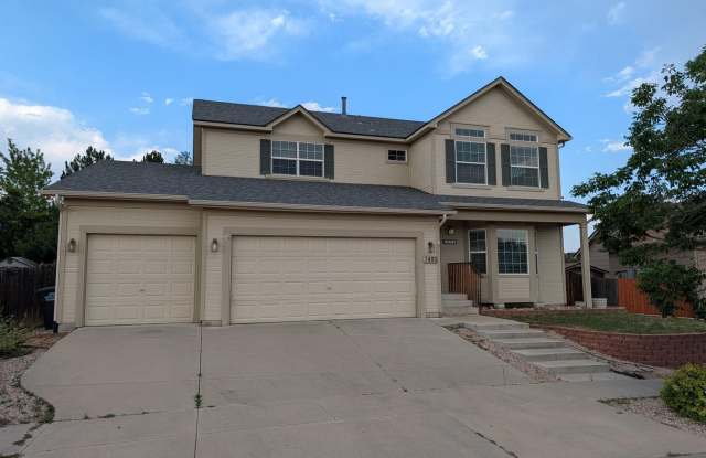 Price Reduced! Available Now!! Must See 5 Bedroom W/AC!