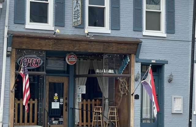 Photo of 111-113 MAIN ST E