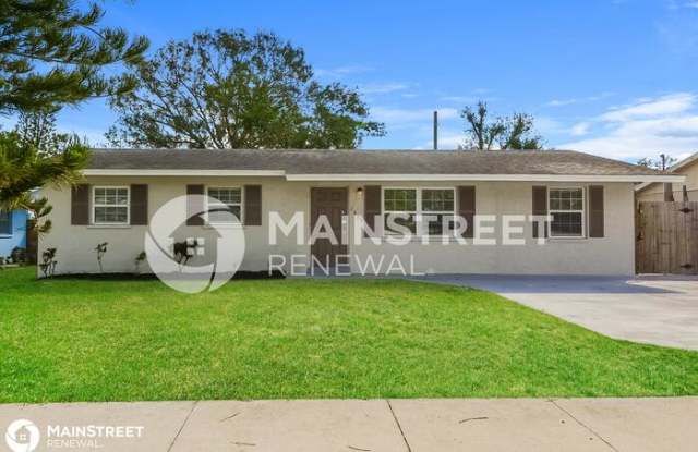 2459 Stratford Drive
