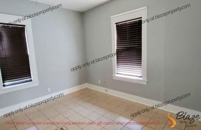 515 Southeast 12th Avenue