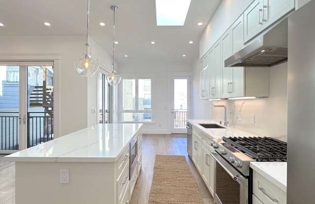Photo of 572 Chestnut Street