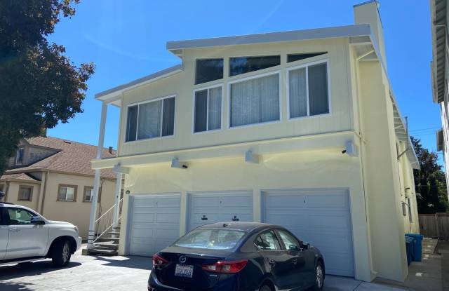 Burlingame one bed one bath with parking! Available now